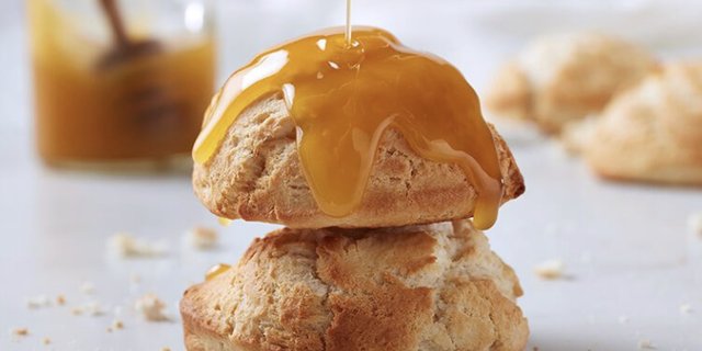 Nuggets & Biscuit