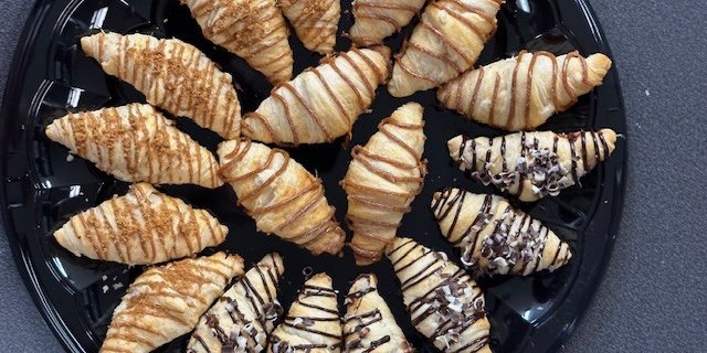 Drizzled Croissants Platter