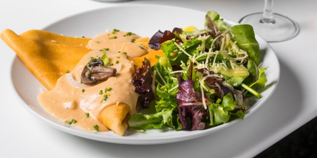 Philly Cheesesteak Crepe