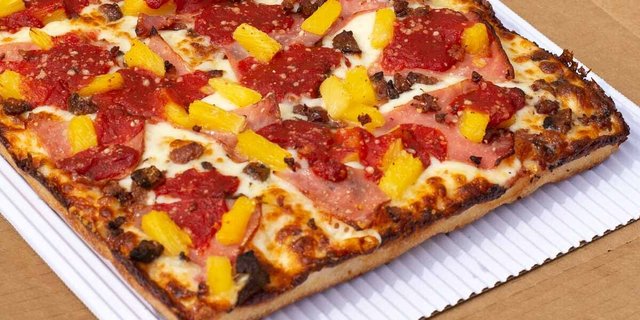 Hawaiian Square Pizza