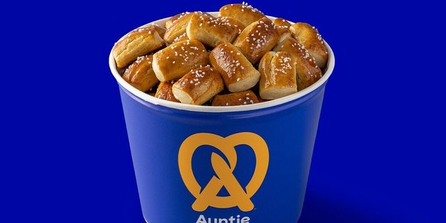 Original Pretzel Nuggets Bucket