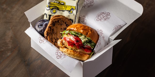 Grilled Chicken Sandwich Boxed Lunch