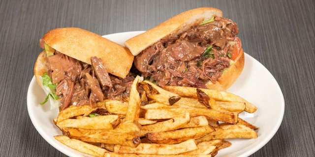 Roast Beef Po' Boy