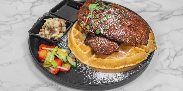 Chicken & Waffles