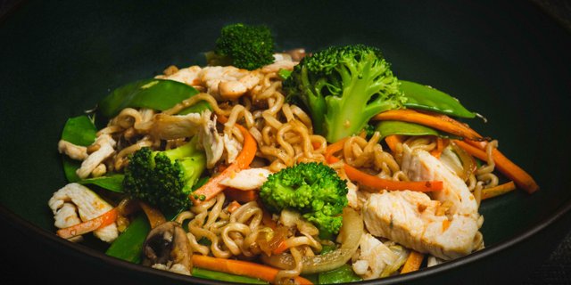 Chicken Yakisoba