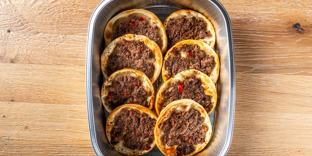 Lahme Biajine (Meat Pie) Mini Ousheh