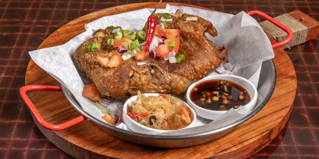 Crispy Pata