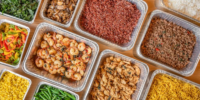 Build-Your-Own Large Trays