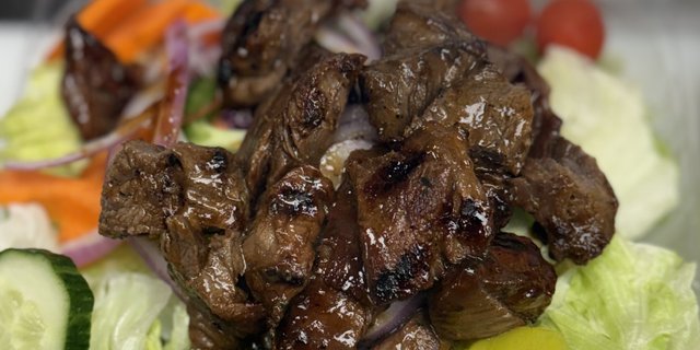 Steak Tips Salad