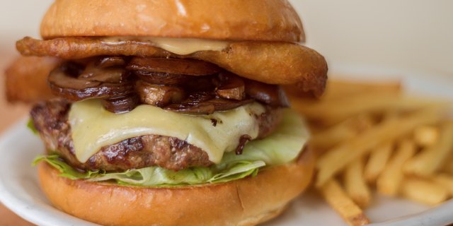 Beermeister Burger Boxed Lunch