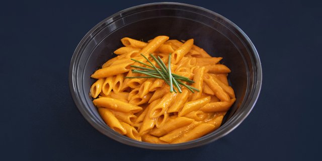 Penne w/ Pink Vodka Sauce