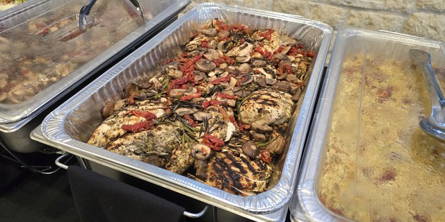 Glazed Rosemary Chicken w/ Portobello Mushrooms