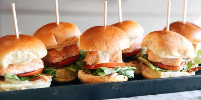 Roasted Salmon BLT Sliders