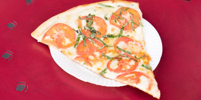 Gluten-Free Classic Margherita Pizza