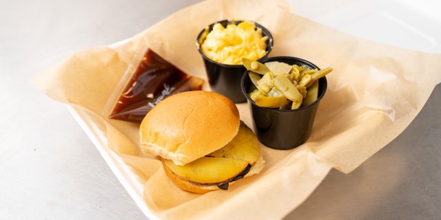 Portobello Mushroom Boxed Lunch