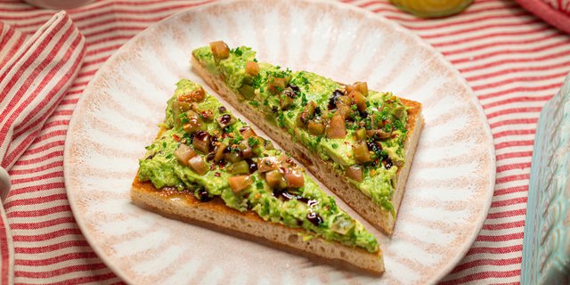 Avocado Toast Boxed Breakfast