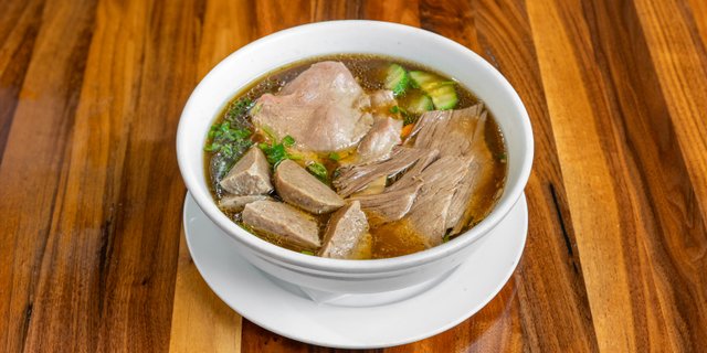 Somi Special Pho