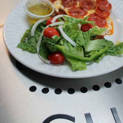 Pizza & Salad Package For 10 People