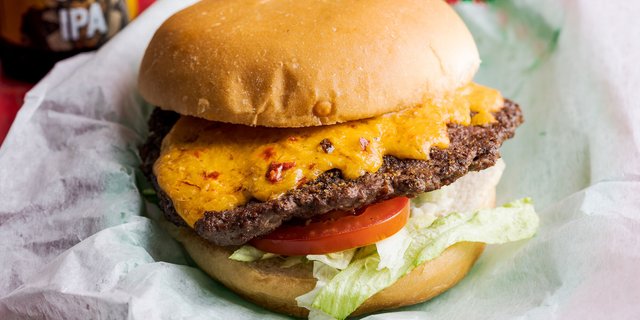Pimento Cheeseburger