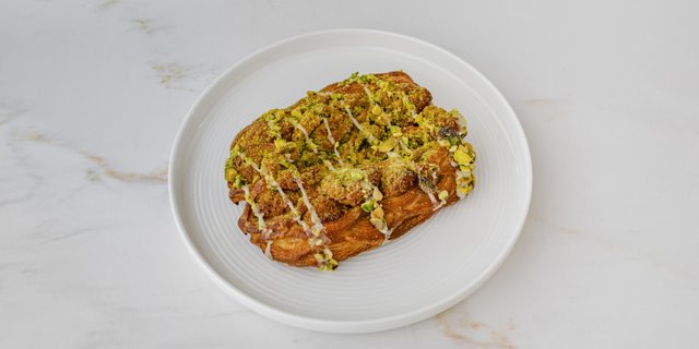 Pistachio Lattice Croissant