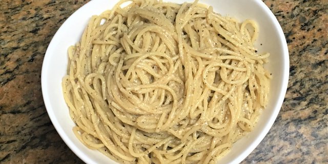 Cacio e Pepe Pasta