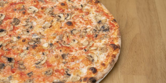 Mushrooms 13" Pizza