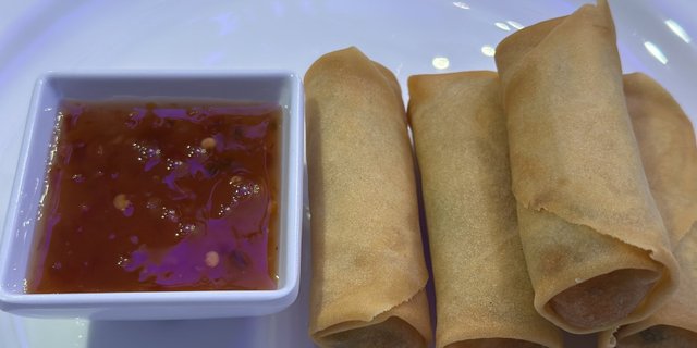 Thai Mini Spring Rolls (4 Pc)