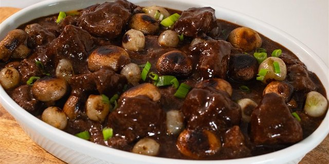 Beef Bourguignon