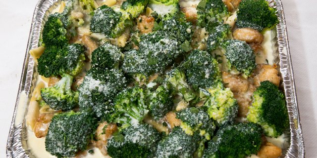 Chicken Rigatoni w/ Broccoli