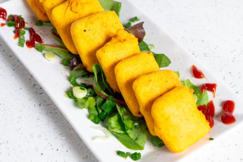Paneer Stuffed Pakoras