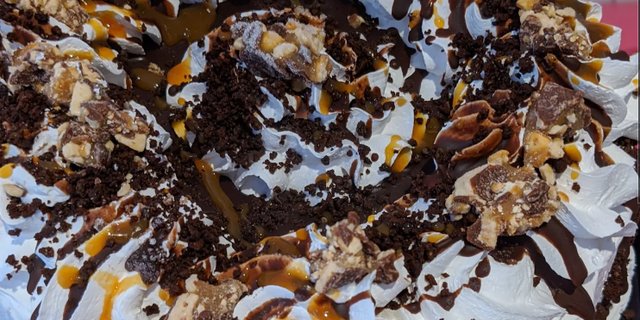 Snickers Ice Cream Cake