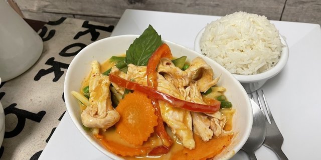 Red Curry (Gaeng Daeng)