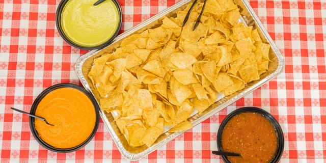 Chips & Queso