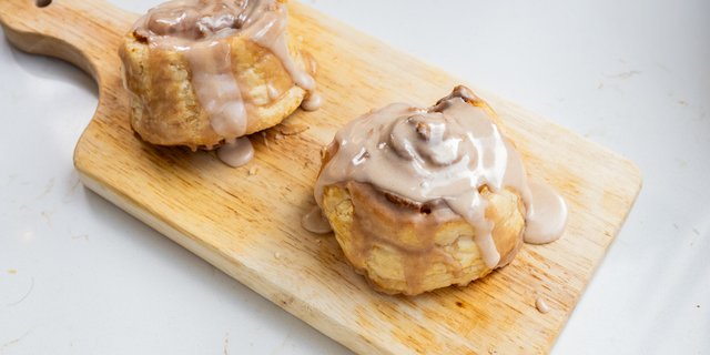 Medium Sweet Pastry Box