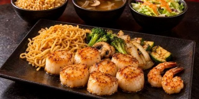 Filet Mignon & Scallop Hibachi Combination