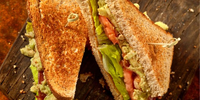 Ultimate Avocado Sandwich