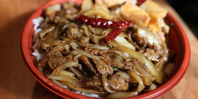 Sautéed Lemongrass Beef