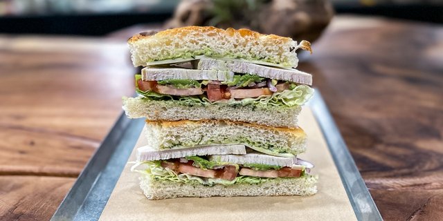 Turkey Avocado Sandwich Tray