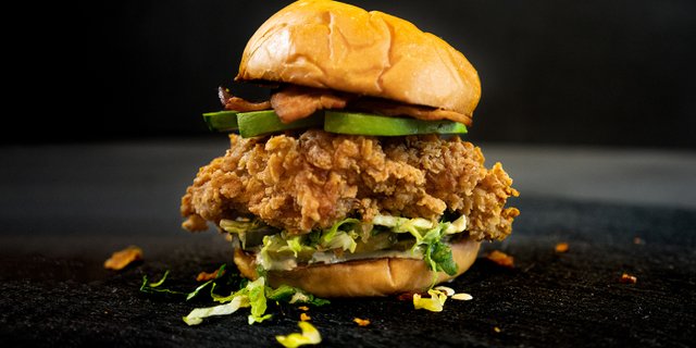 Crispy D’Lux Sandwich Platter