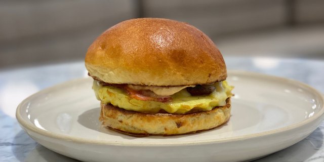 BEC Sandwich