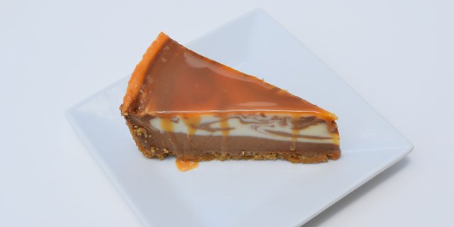 Salted Caramel Cheesecake