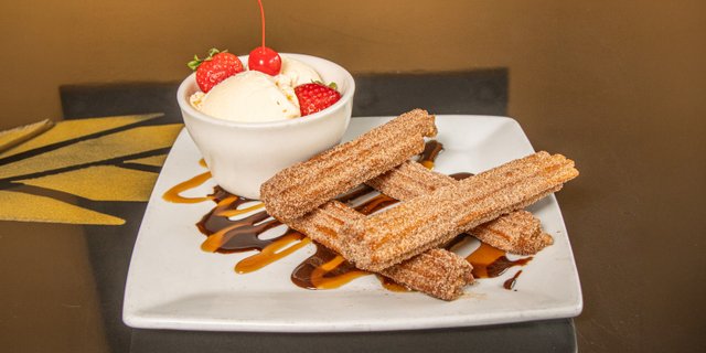 Churros w/ Ice Cream