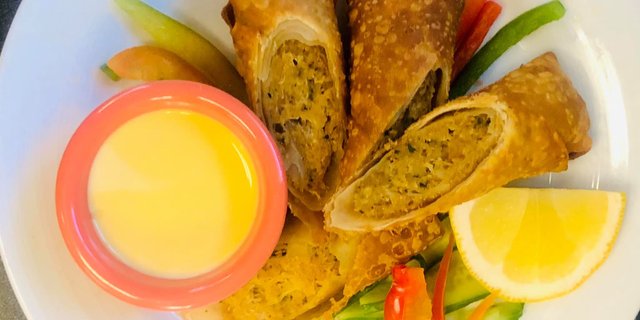 Curry Chicken Egg Rolls