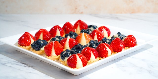 Mini Fruit Tart Platter