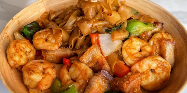 Drunken Noodles