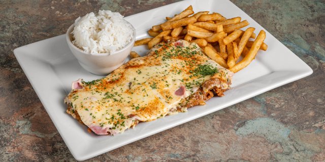 Milanesa de Pollo (Chicken Milanese)