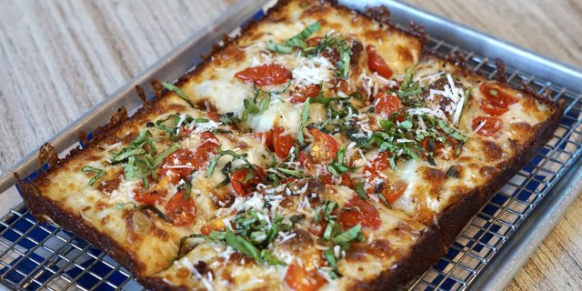 Small Margherita Pizza