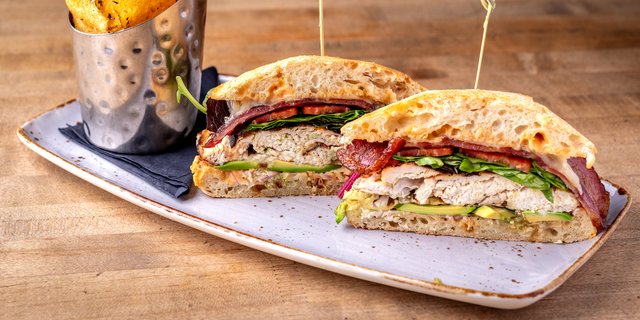 Chipotle Chicken Club Platter