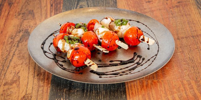 Chicken Caprese Skewers