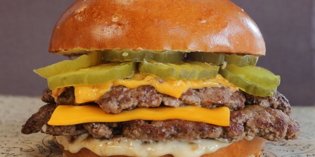 Classic Smash Burger